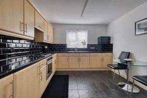 Kitchen- click for photo gallery
